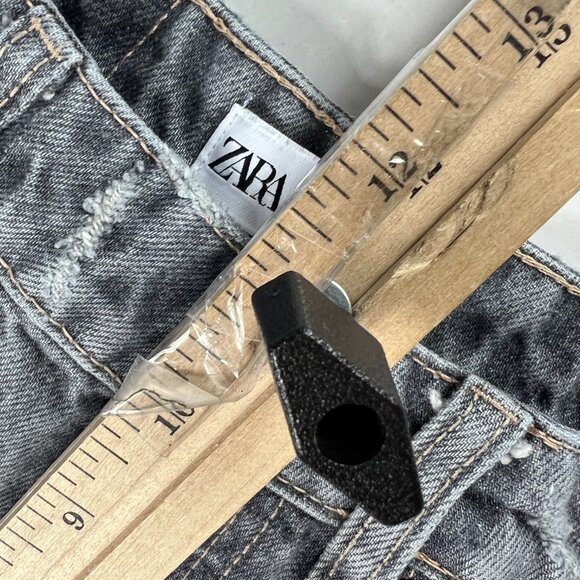 Zara Jeans Women's 26x26* High Rise Mom Straight Crop Grey Faded Denim Tag 4 - Picture 15 of 16